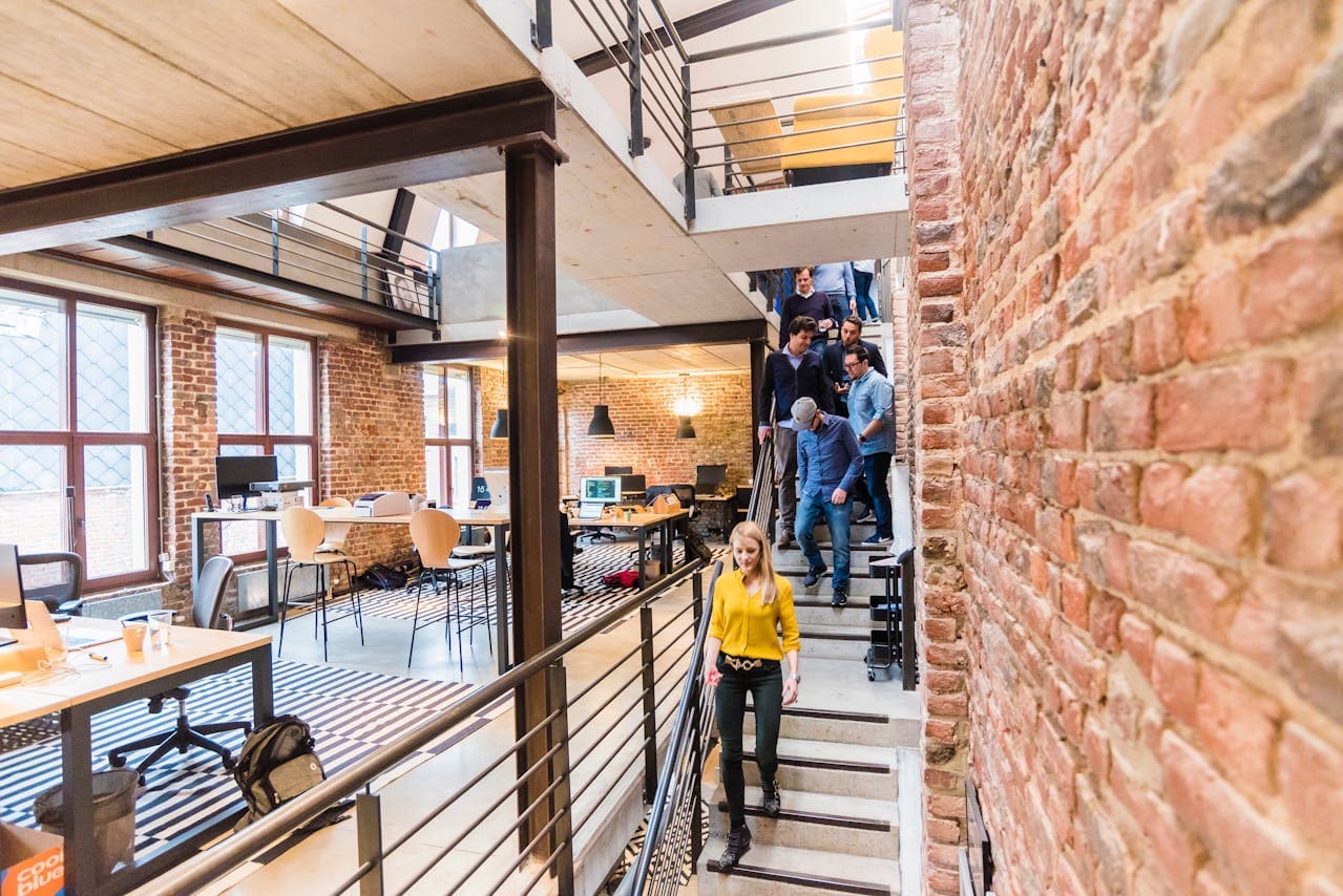 How Visitor Management Systems Help Manufacturers Comply