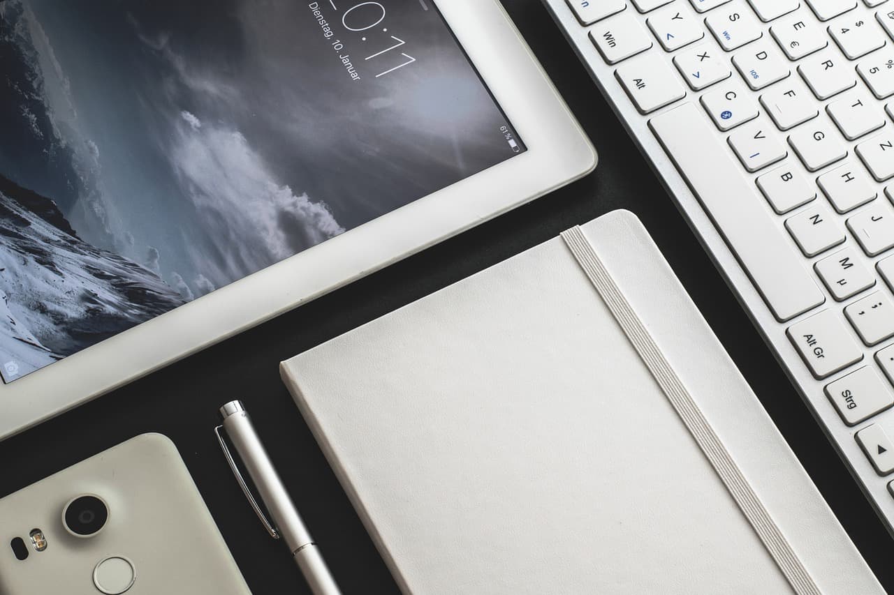 Tackling Communication Overload in the Digital Workplace