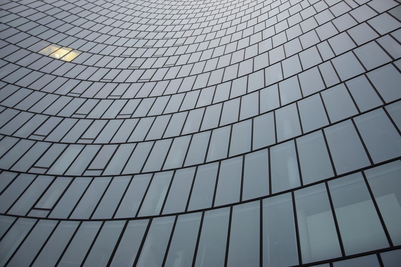 Green Office Buildings Embracing Net Zero for a Competitive
