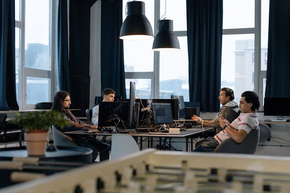 Hot Desking Etiquette: A Guide to Desk Sharing Best