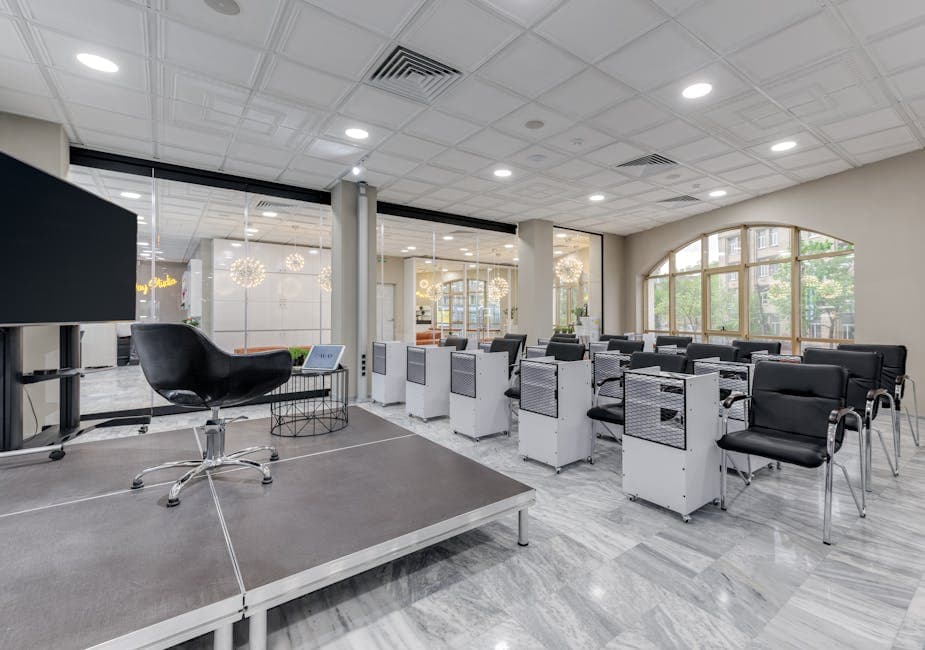 Conference Room Setup Best Practices for Hybrid Meetings