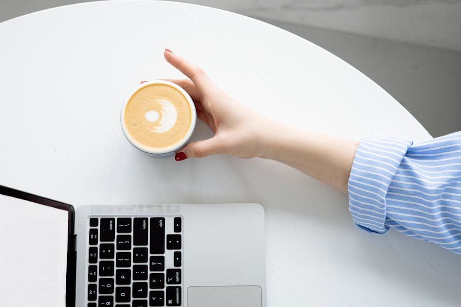 The Rise of Hot Desking: How Tech Giants and Financial