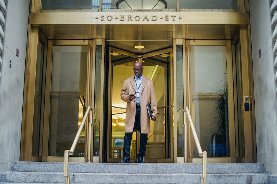 What is a Visitor Management System? How It Works and What